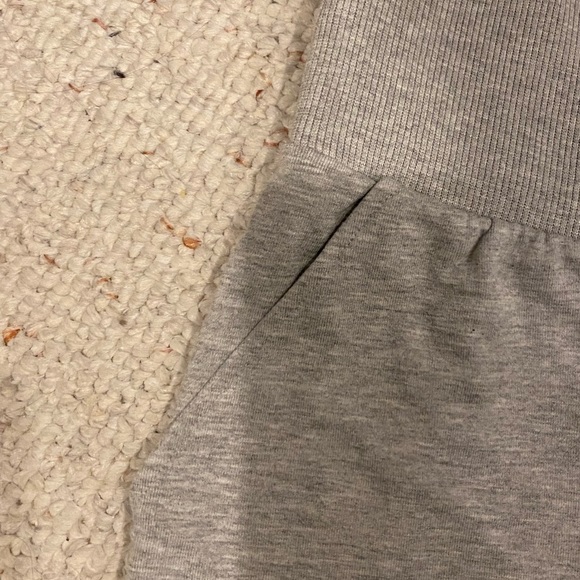 Lights great Nike joggers size xs - Picture 4 of 4